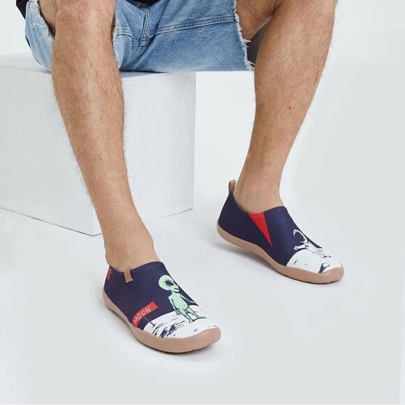 UIN Men's Slip Ons Canvas Flats Walking Casual Loafers Shoes (Nice To Meet U) - Picture 6 of 9